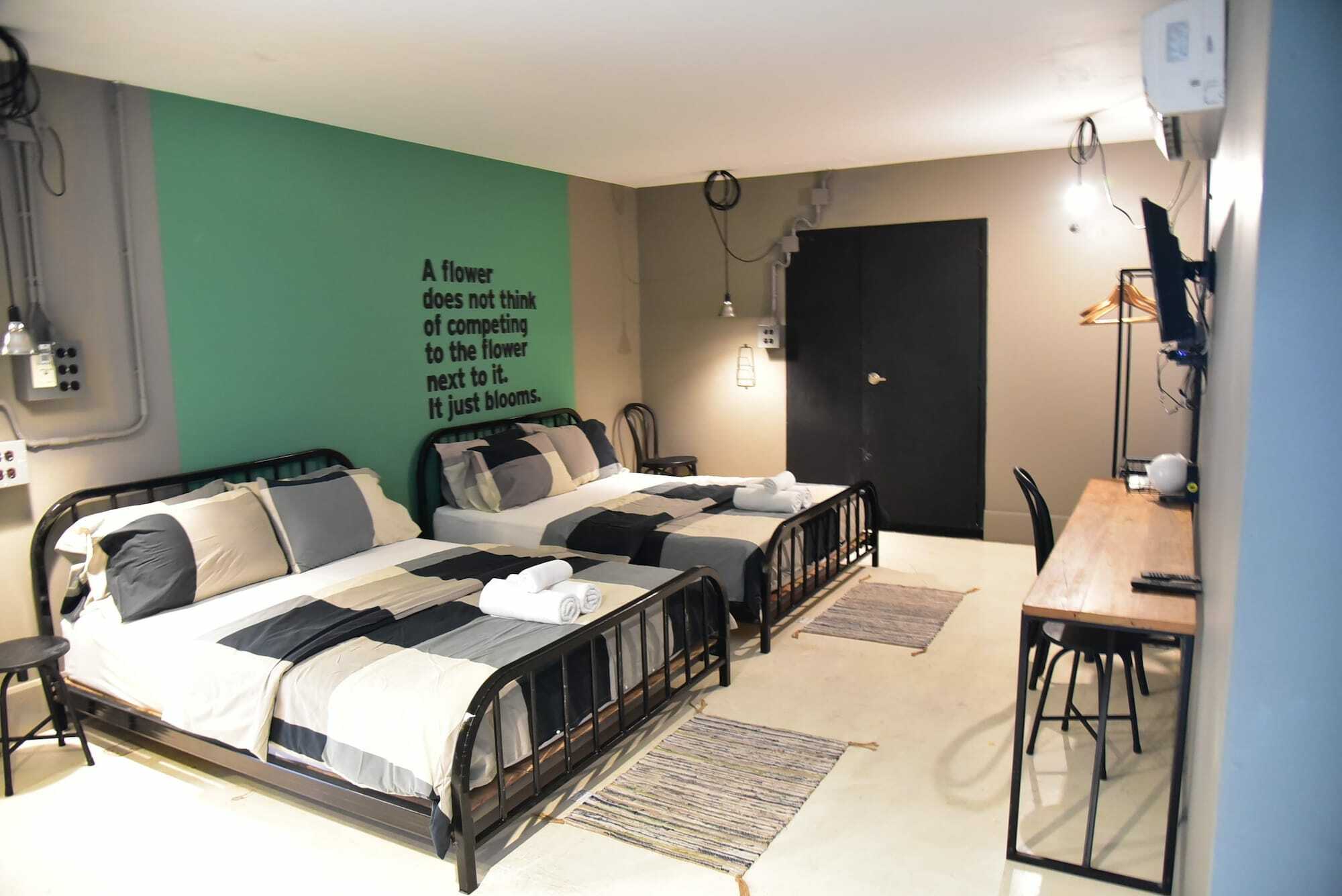 Hand Hotel Bangsaen Εξωτερικό φωτογραφία